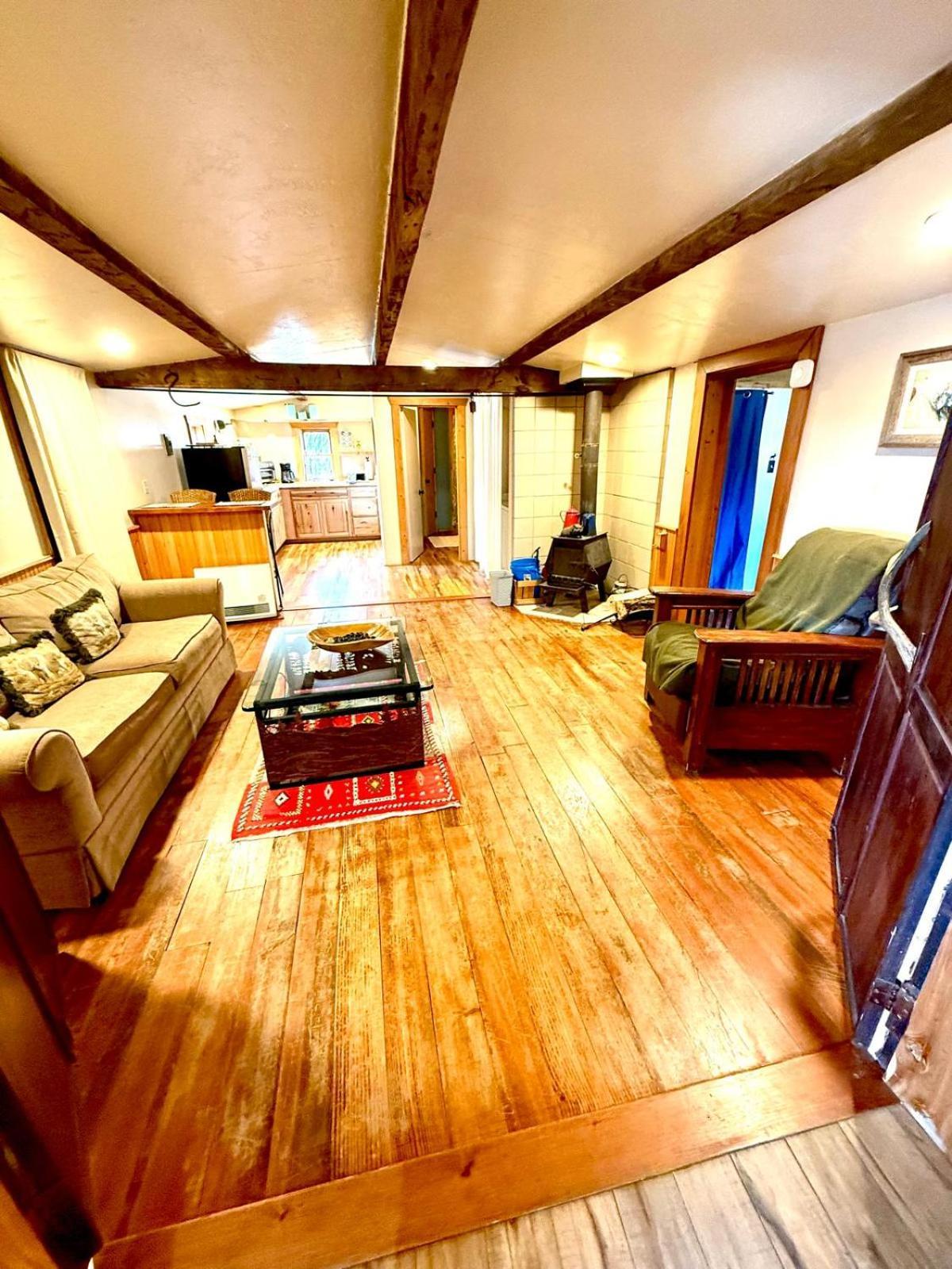 Aubin Sky Lodging At The Yl Ranch Savery Exterior photo